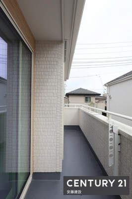 oRj[@y@oRj[@/@Balcony@z
2o\ȓ쓌oRj[I
Ղ̓𗁂тĐ󕨂芣܂