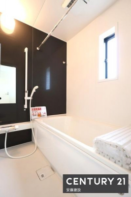 @y@@/@Bathroom@z
Ǝ̃oX^C߂Ȑ闁
g[@Ă芷C₷A~͉ߓxȉxh܂