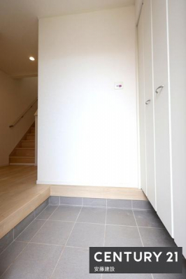 ց@y@ց@/@entrance@z
ӂ錺ւ́AAEqSn悭}Ă܂
U炩肪ȌւЕtV[Y{bNX