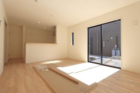 rO@y@rO@/@15@z
邭ȁAƂL̃rO
_CjOe[uƃ\t@[uĂƂ肪܂
