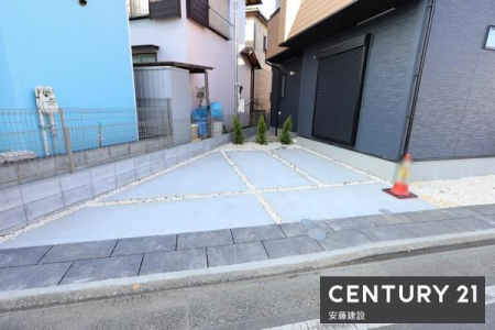 ���ԏ�@�y�@���ԏ�@/�@parking�@�z����b���H��
����2��\�ȃX�y�[�X