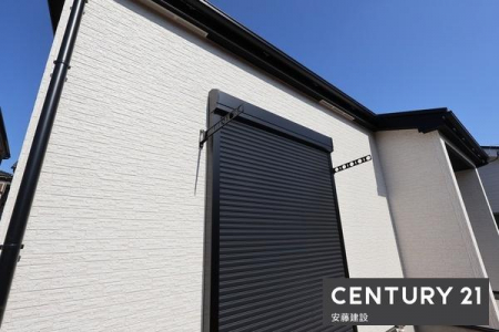 ���̑����n�@�y�@�ݔ��@�z
���r���O�����Ƀz�X�N���[���i��������j�����I
���󕨂��y�X������֗��Ȏd�l�ł�