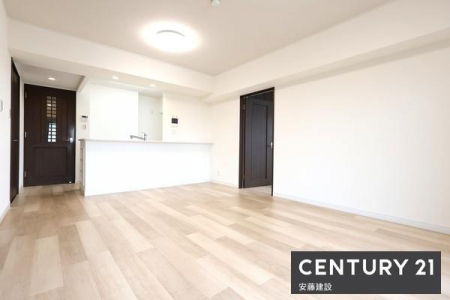 rO@y@rO@/@11.1@z
邭ȁAƂL̃rO
_CjOe[uƃ\t@[uĂƂ肪܂
