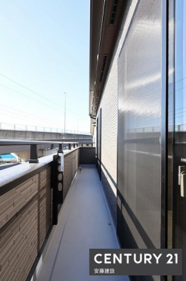 �o���R�j�[�@�y�@�o���R�j�[�@/�@Balcony�@�z
2��������o���\�ȓ�����o���R�j�[�I
�����Ղ�̓������𗁂тĐ��󕨂��������芣���܂�