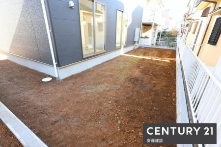 ��@�y�@��@/�@Garden�@�z
�K�[�f�j���O��ƒ�؉��Ȃǂ��y���߂��Ƃ�̍L���̂���