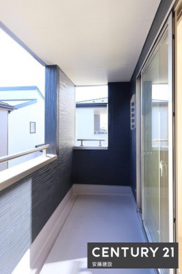 oRj[@y@oRj[@/@Balcony@z
}ȉJ̓łSȓCi[oRj[I