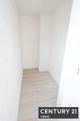 ���[�@�y�@WIC�@�z
�R�[�g�ށE����Ɠd�̎��[���ɕ֗���WIC����
����������[�\�ŋ��Z��Ԃ��L�X�Ɗ��p�ł��܂�