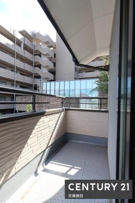 oRj[@y@oRj[@/@Balcony@z
2Kao\ȃoRj[
