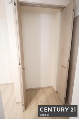 ���[�@�y�@�p���g���[�@�z
�L�b�`�����ɐH���i����p�i�����[�ł���p���g���[����