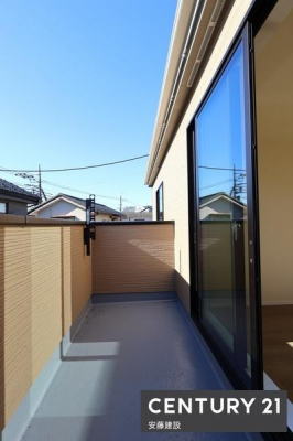 �o���R�j�[�@�y�@�o���R�j�[�@/�@Balcony�@�z
�Q������o���\�ȓ�����o���R�j�[�I
�z����ǍD�Ő��󕨂��������芣���܂�