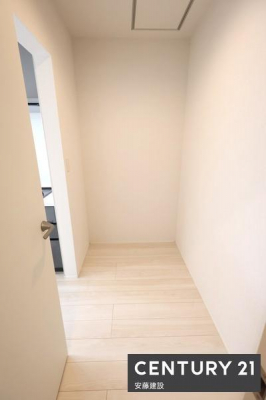 ���[�@�y�@�p���g���[�@�z
�L�b�`���A�L����2��������o����\�ȉ�V�����d�l�̃p���g���[�����I