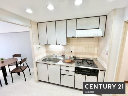 Lb`@y@Lb`@/@Kitchen@z
ɏWłƗ^Lb`
Ƌ͉iɊ܂܂܂