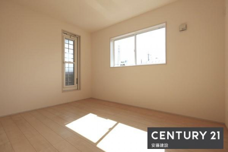 Q@y@Q+WIC@/@7.75@z
D݂̉ƋuĂ̋ԂAƂ̂L̐QI
