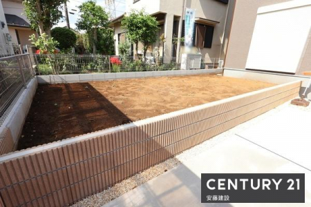 @y@@/@Garden@z
K[fjOƒ؉ȂǊy݂LI
qlybgƗVׂӂꂠ̋ԂɂȂ܂