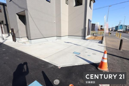 ���ԏ�@�y�@���ԏ�@/�@parking�@�z
����2��\�Ȓ��ԃX�y�[�X�i���Ԏ퐧���L�j
���v�w���ꂼ��̂��Ԃ����Ƃ̑O�ɒ�߂邱�Ƃ��ł��܂�