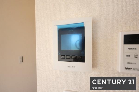 ���̑��@TV���j�^�[�t���C���^�[�z��