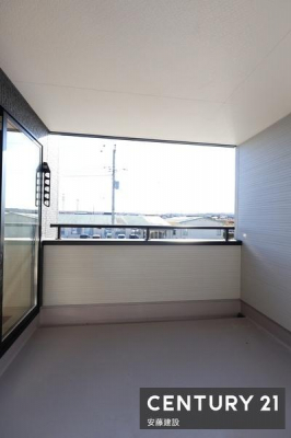 �o���R�j�[�@�y�@�o���R�j�[�@/�@Balcony�@�z
����������}�ȉJ�̓��ł����S�ȓ�����C���i�[�o���R�j�[