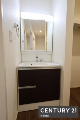 ���ʑ�E���ʏ��@�Ɨ����ʉ��ϑ�