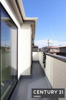 �o���R�j�[�@�y�@�o���R�j�[�@/�@Balcony�@�z
2��������o���\�ȓ쓌�����o���R�j�[�I
�����Ղ�̓������𗁂тĐ��󕨂��������芣���܂�