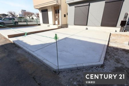 ���ԏ�@�y�@���ԏ�@/�@parking�@�z
����1��\�ȃX�y�[�X