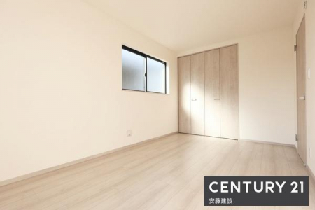 �Q���@�y�@�Q���@/�@7.5���@�z
�o���R�j�[�ɖʂ��Ė��邭���������ȐQ���I
���D�݂̉Ƌ��u���ăz�e�����C�N�ȋ�Ԃ��y���߂܂�