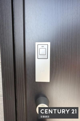 ց@y@ց@/@entrance@z
X}[gL[