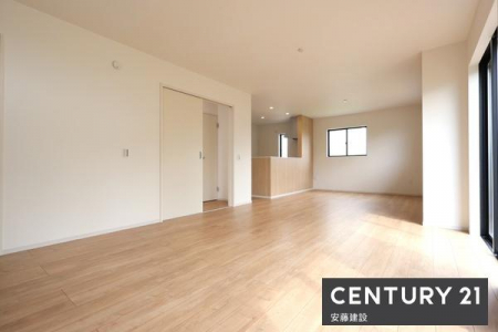 rO@y@rO@/@22@z
邭ȁAƂL̃rO
_CjOe[uƃ\t@[uĂƂ肪܂
