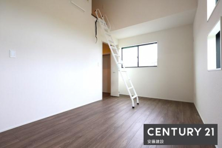 q@y@q+tg@/@7.5@z
邭Ƃ̂L̗mI
ǂȉƋɂ킹₷i`ȃJ[̂ł