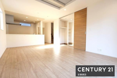 rO@y@rO@/@18@z
J܂グV̗pLDKI
_CjOe[u3l|̃\t@[uLXƂ