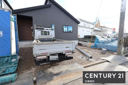 ԏ@y@ԏ@/@parking@z
3\ȒԃXy[X
vwꂼ̂ԂƂ̑Oɒ߂邱Ƃł܂