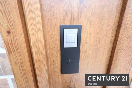 ց@y@ց@/@entrance@z
X}[gL[