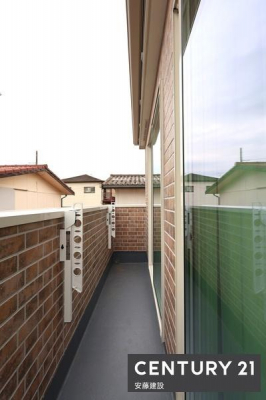 oRj[@y@oRj[@/@Balcony@z
2o\ȓ쓌oRj[I
Ղ̓𗁂тĐ󕨂芣܂