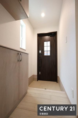 ց@y@ց@/@entrance@z
Zސl𖈓}A͋Č
V[Y{bNX