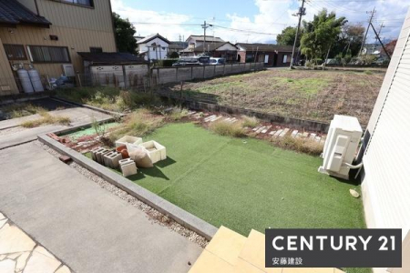 @y@@/@Garden@z
u₨ƂĂpłXy[X