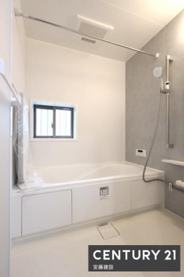 �����@�y�@�����@/�@Bathroom�@�z
�����Ղ�̂����ɂ������Z���ꂻ���Ȃ�Ƃ�̗���
�����g�[�����@��������Ă��芷�C���₷���A�~��͉ߓx�ȉ��x����h���܂�