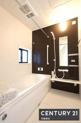 @y@@/@Bathroom@z
zê悤ȏ㎿ȃfUC̃VXeoX
g[@Ă芷C₷A~͉ߓxȉxh܂