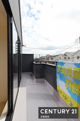 oRj[@y@oRj[@/@Balcony@z
2o\ȓoRj[I
Ղ̓𗁂тĐ󕨂芣܂