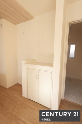 ���[�@�L�b�`�����Ɏ��[���J�E���^�[����