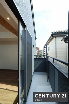 oRj[@y@oRj[@/@Balcony@z
rOo\ȓ쓌oRj[