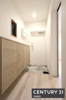 ց@y@ց@/@entrance@z
Zސl𖈓}A͋Č