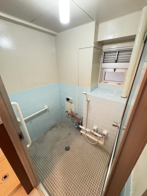 @y@@/@Bathroom@z
Ƃ肠L̃V[[
