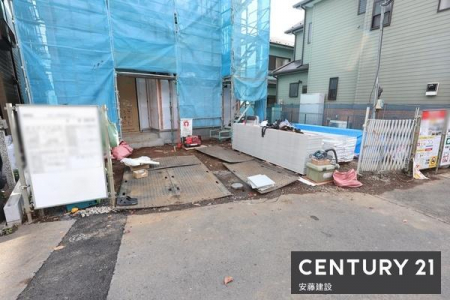 ԏ@y@ԏ@/@parking@z
Q\ȒԃXy[X
vwꂼ̂ԂƂ̑Oɒ߂邱Ƃł܂
