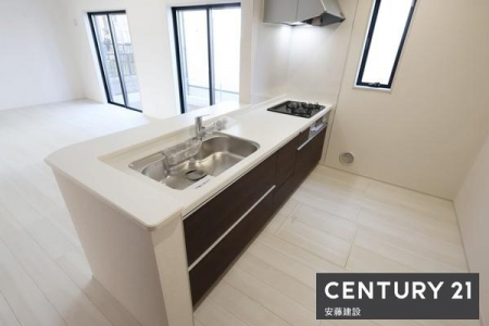 Lb`@y@Lb`@/@Kitchen@z
[ƍƃXy[XmۂΖʎVXeLb`I
̕Еt^яo₷֗Ȑ݌v