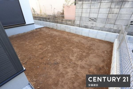 @y@@/@Garden@z
u₨ƂĂpłXy[X