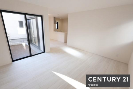 rO@y@rO@/@19@z
Oʍ̌ŗzEʗǍDȃrOI
_CjOƃvCx[gԂ𕪂ăCAEg\ȂƂ̍L