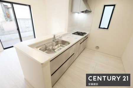 Lb`@y@Lb`@/@Kitchen@z
[ƍƃXy[XmۂΖʎVXeLb`I
̕Еt^яo₷֗Ȑ݌v