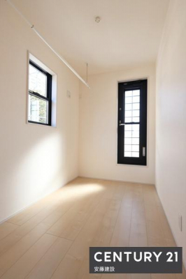 ���r���O�ȊO�̋����@�y�@�t���[�X�y�[�X�@/�@3���@�z
�o���R�j�[�ɏo���\��2�K�t���[�X�y�[�X
�Ǝ�����e�����[�N�Ȃǂɂ������p���������܂��I