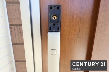 ���̑����ρ@�y�@�ݔ��@�z
�X�}�[�g�L�[�����ŉו��������Ă��J���y����I