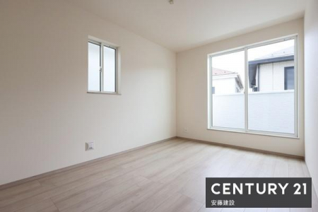 �Q���@�y�@�Q���@/�@6.5���@�z
�o���R�j�[�ɖʂ��Ė��邭���������ȐQ���I�N���[�[�b�g����
���D�݂̉Ƌ��u���ăz�e�����C�N�ȋ�Ԃ��y���߂܂�