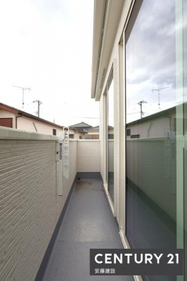 �o���R�j�[�@�y�@�o���R�j�[�@/�@Balcony�@�z
2��������o���\�ȓ쓌�����o���R�j�[�I
�����Ղ�̓������𗁂тĐ��󕨂��������芣���܂�